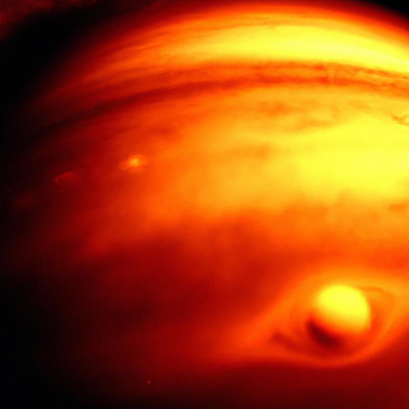 Na Jupiterově měsíci Io objeven energeticko-materiální most, který vede daleko do vesmíru. - foto 1