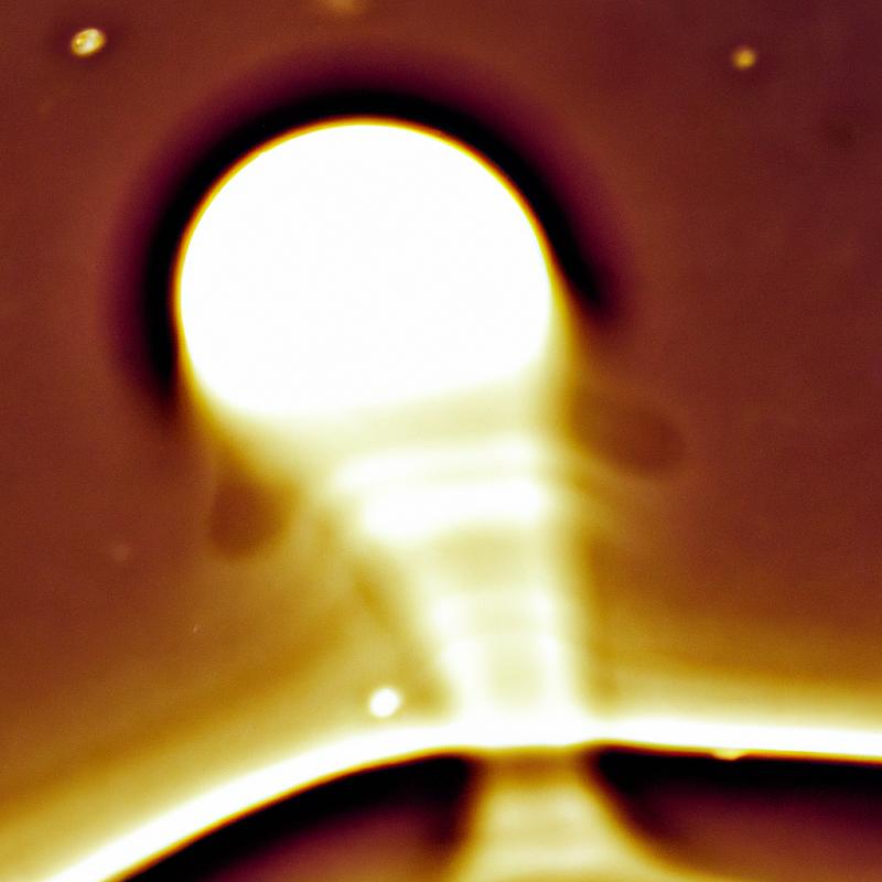 Senzační objev: Nečekaný zdroj světla na povrchu Venuše. - foto 1
